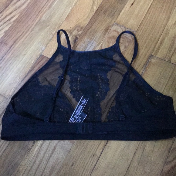 🦄 Deal: 2 for $14! VS bralette nwot - Picture 2 of 3